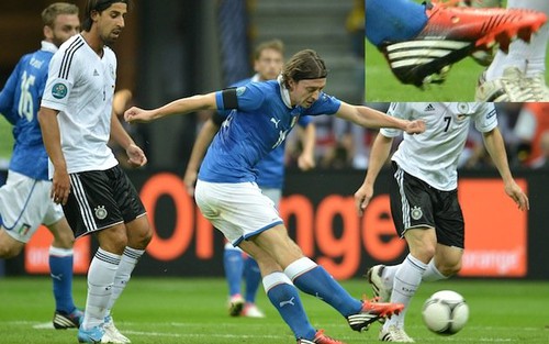 “Chiếc giày Đức” của Montolivo đã giúp Italia hạ người Đức