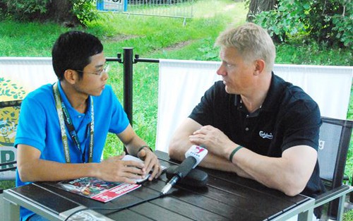 Huyền thoại Peter Schmeichel: “Tôi sẽ đến Việt Nam”