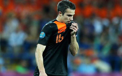 20 cầu thủ tệ nhất EURO 2012: Khi Van Persie bị gọi tên
