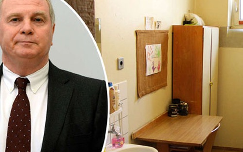Cựu chủ tịch Uli Hoeness: Khi nhà tù chỉ là chỗ ngủ