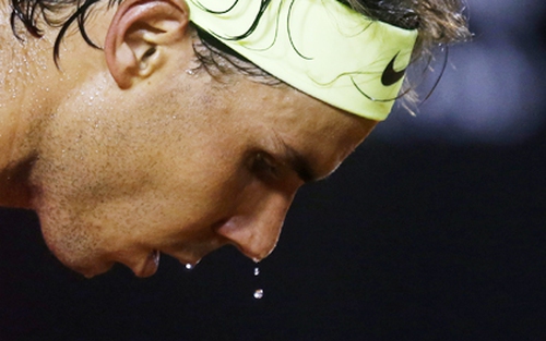Chiến thắng vào... 3 giờ 21 phút sáng, Nadal chỉ trích ban tổ chức Rio Open