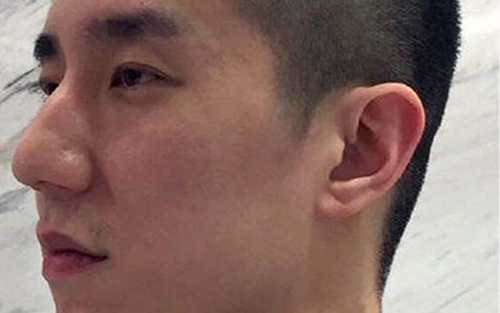 Siêu sao võ thuật Thành Long: 'Sao mỗi năm con không ngồi tù 6 tháng'