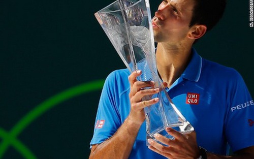Djokovic vô địch Miami Masters: 'Nole quá nhẹ, quá mềm, cứ như là giọt nước'