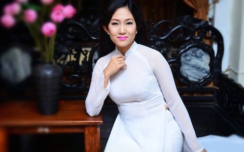 Thanh Thúy đem nhạc đỏ đến với Dấu ấn tháng 5