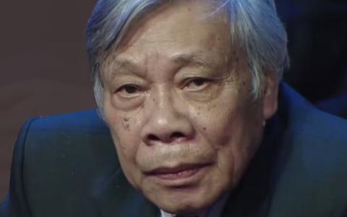 Hàn Ngọc Bích, tác giả "Đưa cơm cho mẹ đi cày" qua đời: Mãi "bay trong đêm pháo hoa"