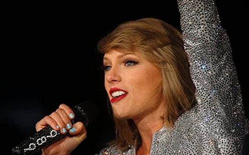 Taylor Swift thống trị Lễ trao giải âm nhạc Billboard