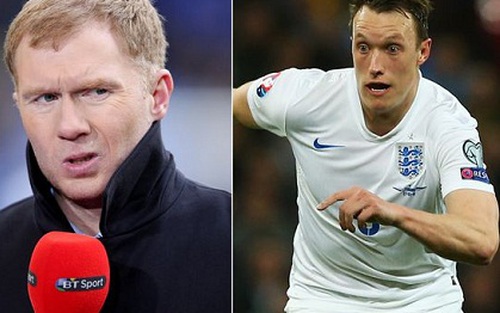 Paul Scholes: 'Phil Jones không đủ thông minh để đá trung vệ'