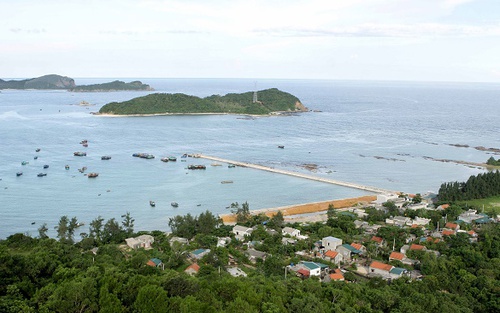 Thông cảm với khách mắc kẹt trong bão số 1, resort ở Quan Lạn giảm nửa giá phòng, dịch vụ ăn uống lấy giá gốc