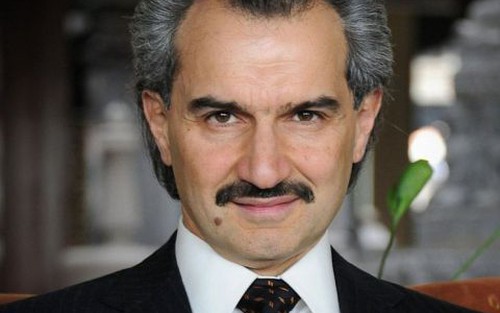 Hoàng tử Saudi Alwaleed bin Talal: Cho gia sản 'tỉ đô' chỉ để khoe giàu?