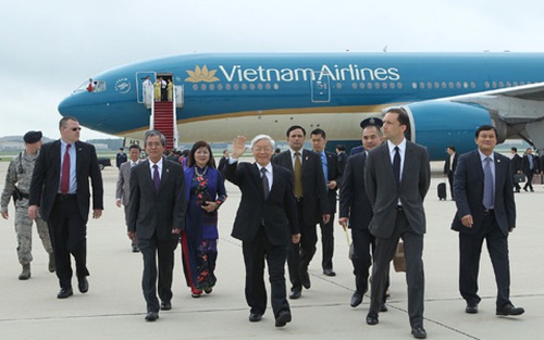 VIDEO: Theo chân Tổng Bí thư Nguyễn Phú Trọng khám phá nội thất Boeing 787-9 Dreamliner