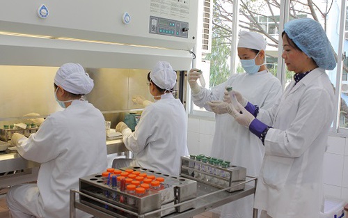 Bác sĩ được cử đi đào tạo tiến sĩ được hỗ trợ 900 triệu đồng mỗi người
