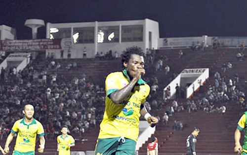 Felix Ajala, 'viên ngọc đen' của Đồng Tháp