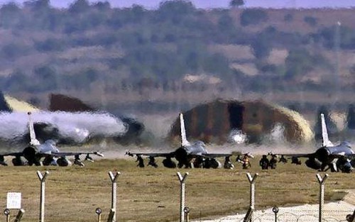Căn cứ Incirlik: 'mỹ nữ nhõng nhẽo' trong cuộc chiến chống IS