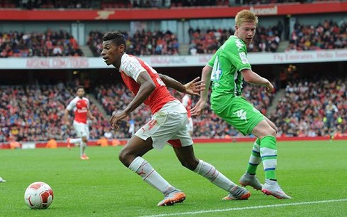 Màn trình diễn gây sốt của tài năng 17 tuổi đến từ Arsenal, Jeff Reine-Adelaide