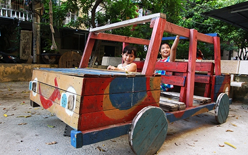 Những sân chơi trẻ em 'độc' nhất Hà Nội