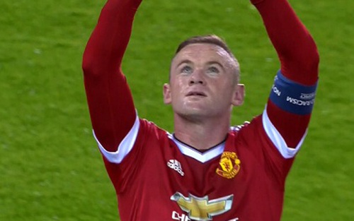 Wayne Rooney: 'Tịt ngòi vài trận nữa thì cũng lo đấy, nhưng tôi biết khả năng của mình'