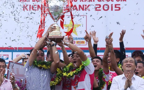 Bài học từ HAGL