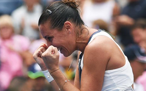 Simona Halep thua đau Flavia Pennetta ở bán kết US Open: Khi 'khôn không tới trẻ'