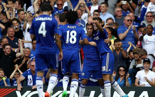 Chelsea 2-0 Arsenal: 'Tiểu xảo đường phố' của Costa và chiến thắng của Mourinho