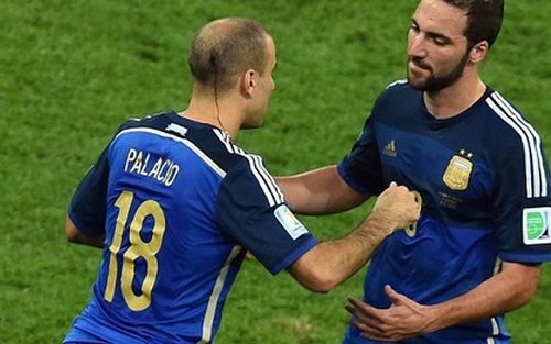 Higuain bị gạch tên khỏi danh sách triệu tập của đội tuyển Argentina
