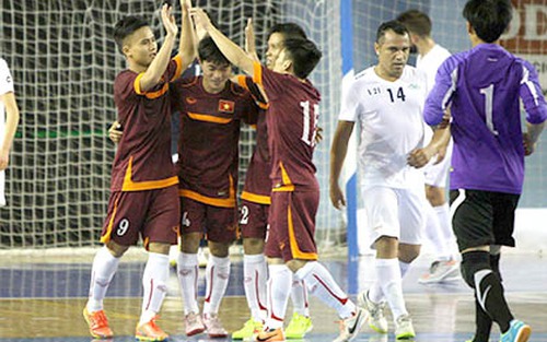 Tuyển futsal Việt Nam kết thúc tập huấn Tây Ban Nha