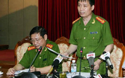 Khởi tố, bắt tạm giam 4 đối tượng lừa 'chạy' công chức ở Sóc Sơn - Hà Nội