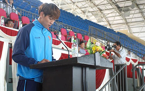 Ánh Viên, Quý Phước tranh tài tại giải bơi VĐQG 2015