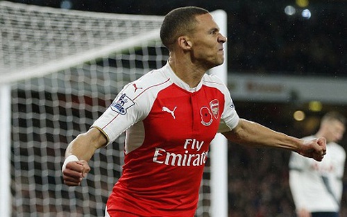 Kieran Gibbs ghi bàn thắng thứ 24.000 của Premier League