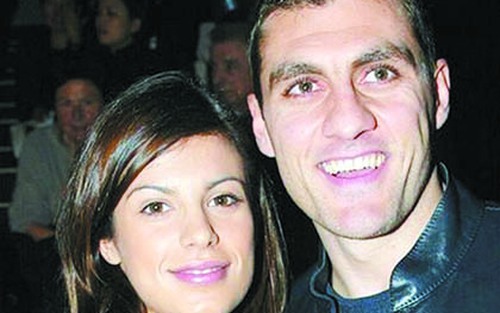 Vieri ra tự truyện, nói xấu tình cũ