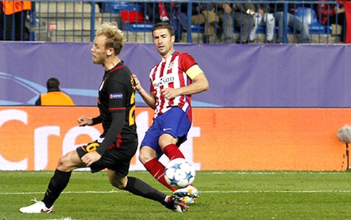 Atletico vào vòng 1/8: Gabi, dũng sĩ vượt thời gian
