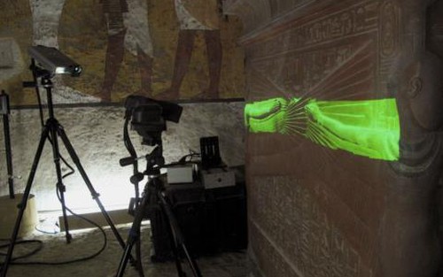 'Quét' lăng mộ Pharaoh Tutakhanmun: 90% có lăng mộ khác trong các căn phòng ẩn giấu