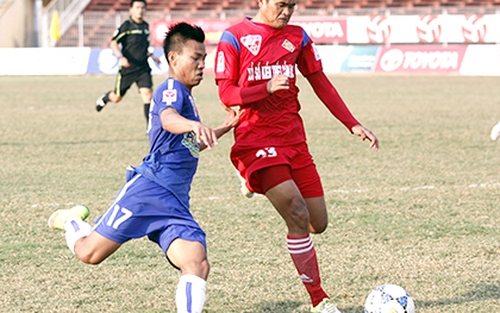 Phép vua thua lệ làng?