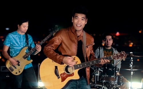 Quên đi 'tình yêu': V-pop đang 'bàn' về xã hội