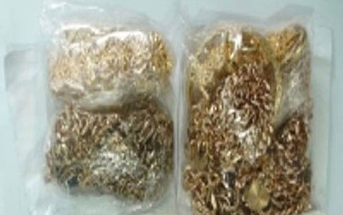 Bắt nhân viên giám định vàng dùng vàng giả lừa đảo hơn 1 tỷ đồng