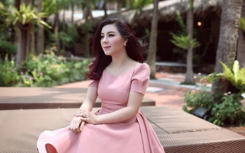 'Sao Mai' Bùi Lê Mận đón Xuân bằng 'Điệu ví dặm là em'