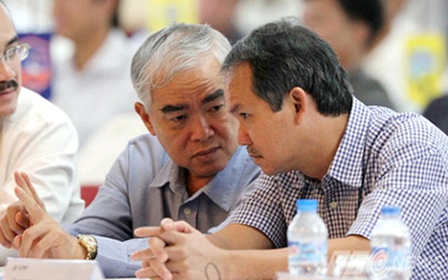 Góc nhìn 365: 5 người & một nền bóng đá