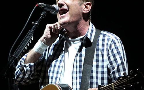 Glenn Frey qua đời, Eagles sốc như mất đi 'người anh trai'
