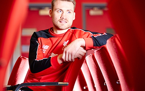 Mignolet: Thủ môn say mê học chữ