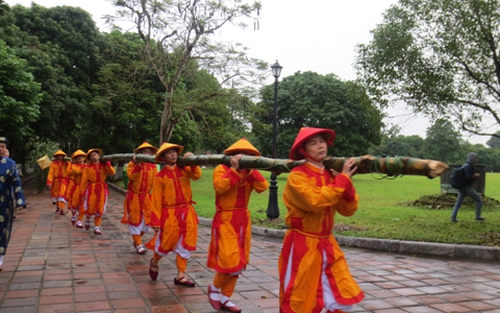 CHÙM ẢNH: Tấu nhã nhạc, dựng cây nêu cầu 'quốc thái dân an' tại Cố đô Huế