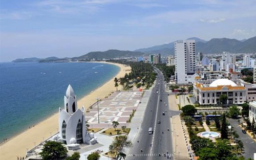 Tour Nha Trang-Hòn Tằm-Dốc Lết-Suối Khoáng Nóng Iresort-Vinpearl Land: Đỉnh cao của sự sảng khoái