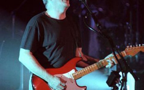 Cựu thành viên Pink Floyd, David Gilmour, trình diễn ở Pompeii