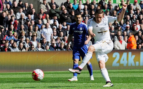 Swansea 1-0 Chelsea: Mạch trận bất bại của The Blues chính thức chấm dứt