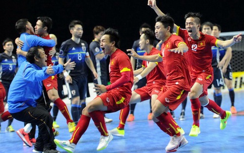 Tuyển futsal Việt Nam trước 'cơn sóng cả'