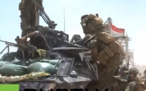 VIDEO: Quân đội Iraq rầm rập truy kích IS ở Fallujah