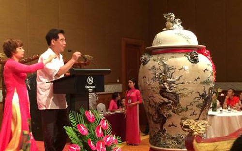 Phiên đấu giá nghệ thuật đầu tiên: 'Mở hàng' được giá và những bài học vô giá