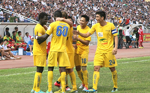 FLC Thanh Hóa 'thay máu' để vô địch