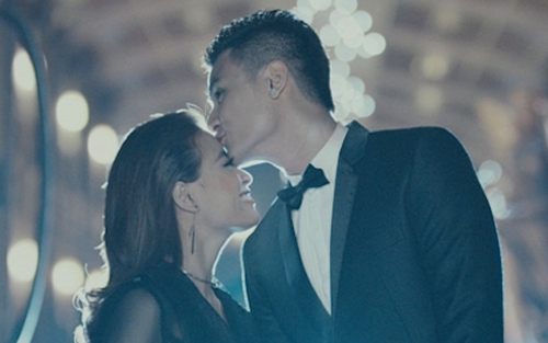 Hoàng Thùy Linh 'đấu trí' với Vĩnh Thụy trong MV mới