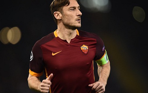 CẬP NHẬT tin sáng 18/7: Totti lại kiến tạo SIÊU ĐẲNG. Ronaldo 'béo' tự thấy mình trong Jesus