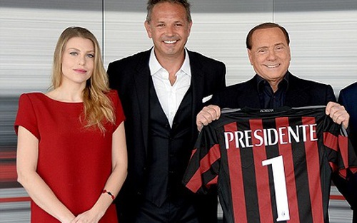 Cựu Chủ tịch Berlusconi muốn làm HLV... AC Milan