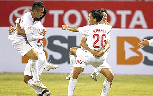HAGL 'tuyên chiến' SHB Đà Nẵng